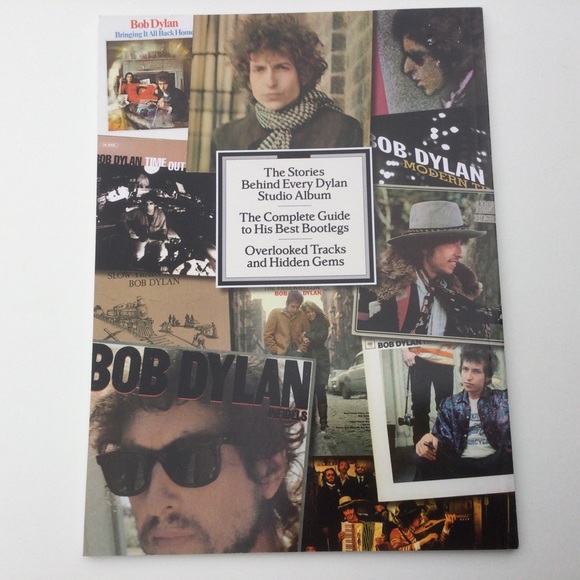 Rolling Stone Bob Dylan Special Collectors Edition Book - Picture 2 of 3